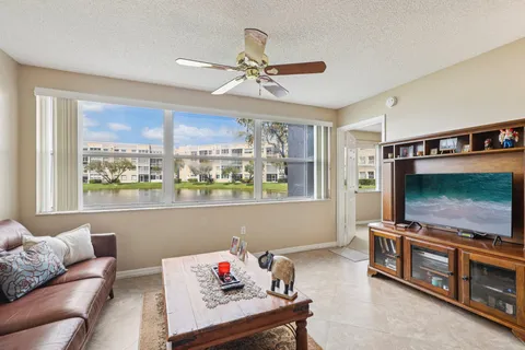 $189,000 | 10208 Northwest 24th Place, Unit 102, Sunrise, FL 33322