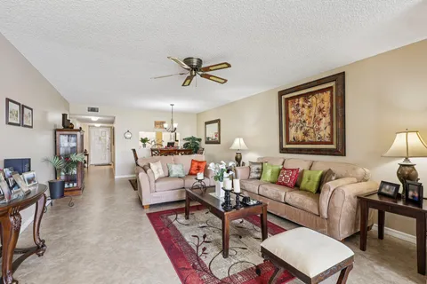 $189,000 | 10208 Northwest 24th Place, Unit 102, Sunrise, FL 33322