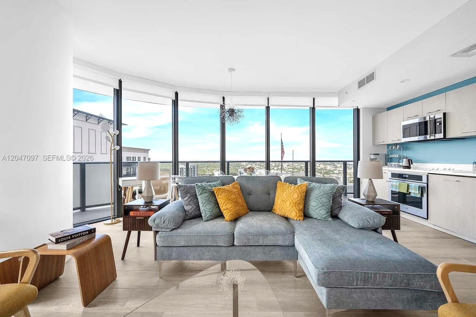 55 Southwest 9th Street, Unit 3306 Miami, FL 33130 - Photo 3 of 31