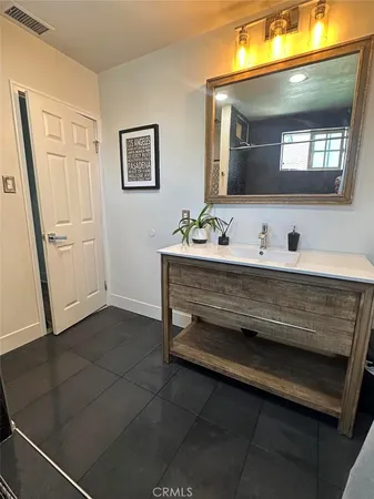 $798,000 | 2053 West 75th Street, Los Angeles, CA 90047