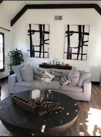 $798,000 | 2053 West 75th Street, Los Angeles, CA 90047