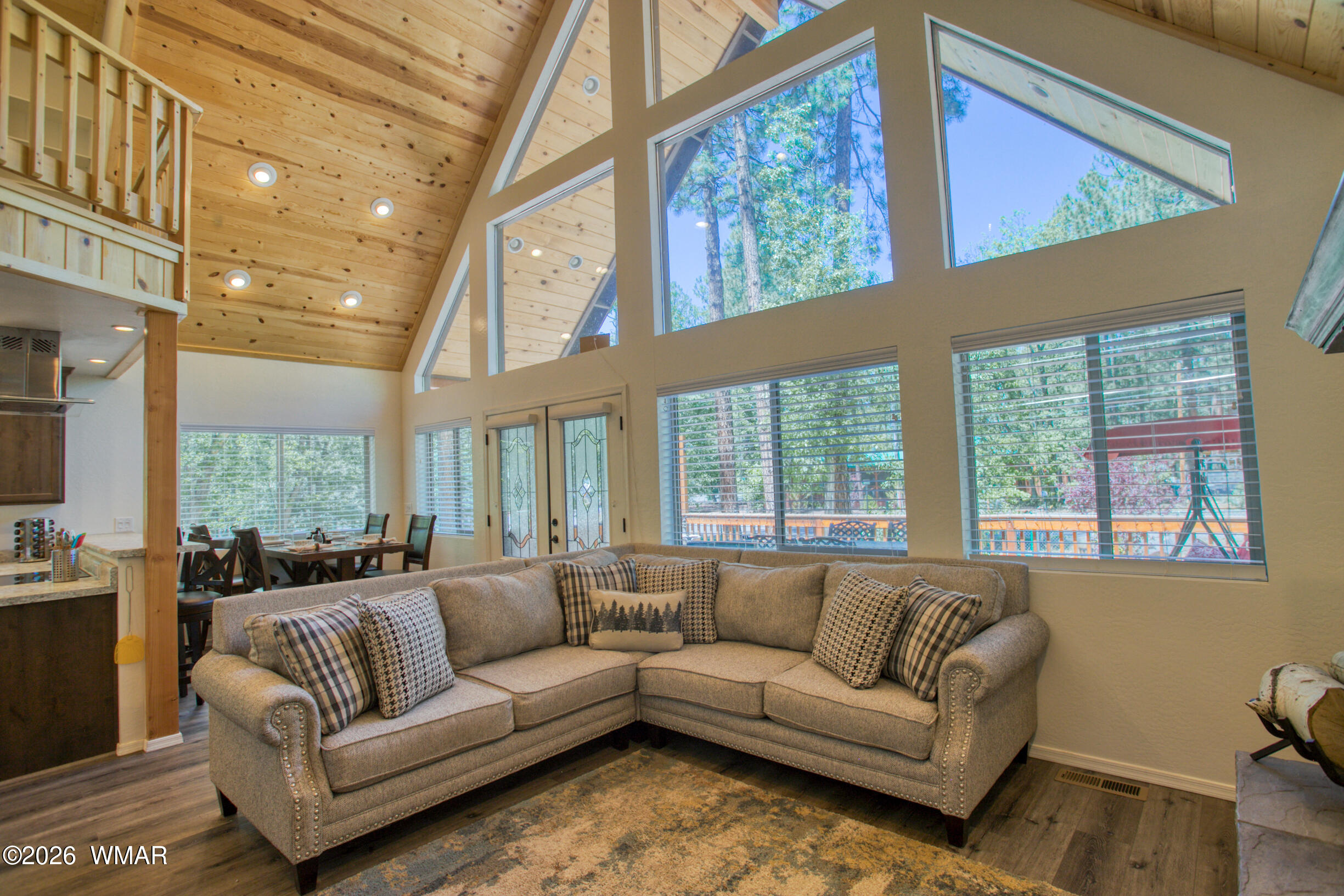 1669 East Rim Road Pinetop, AZ 85935 - Photo 8 of 30