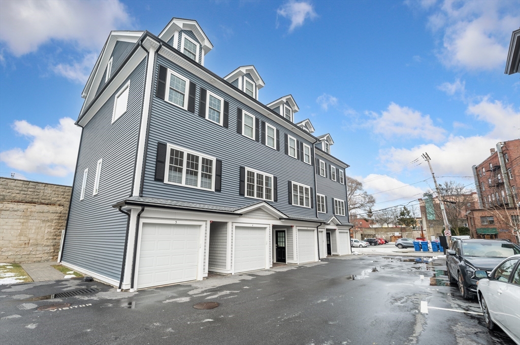 16 Common Street, Unit 1 Waltham, MA 02451 - Photo 20 of 28