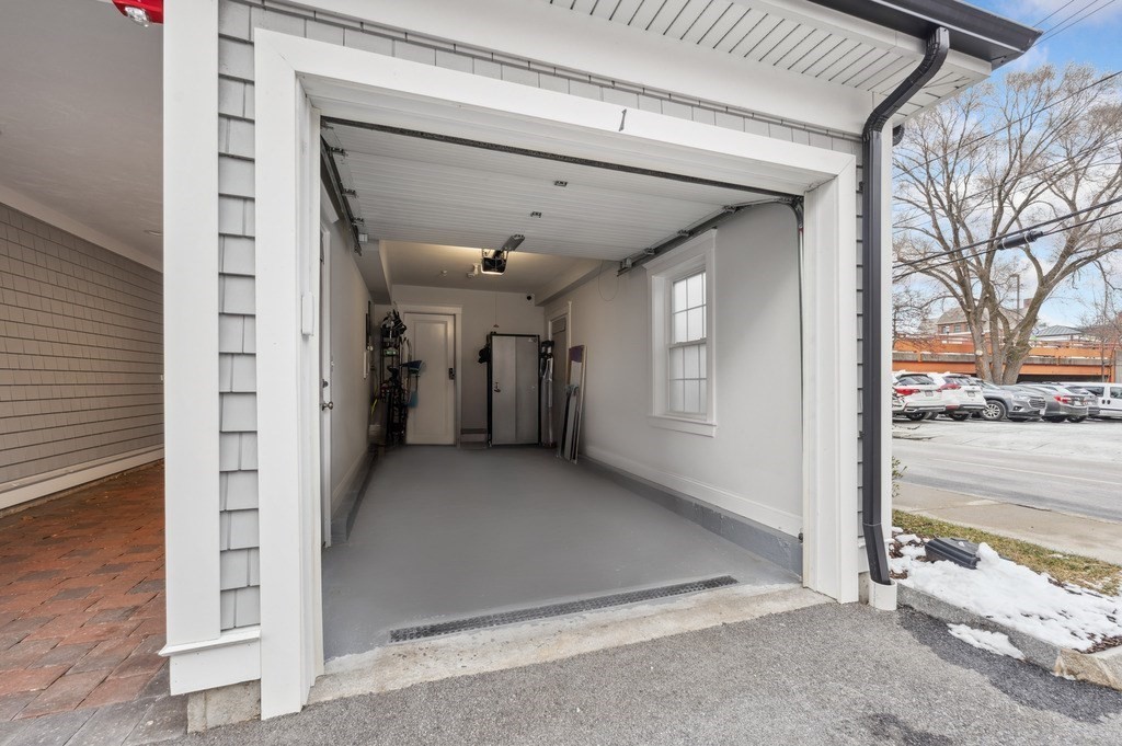 16 Common Street, Unit 1 Waltham, MA 02451 - Photo 22 of 28