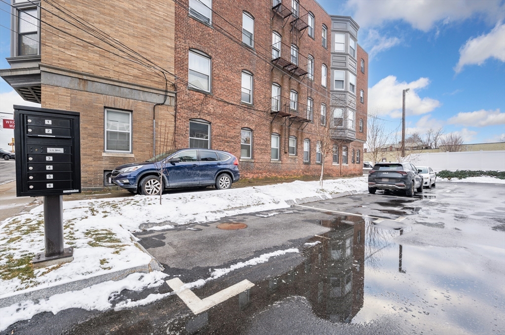 16 Common Street, Unit 1 Waltham, MA 02451 - Photo 24 of 28