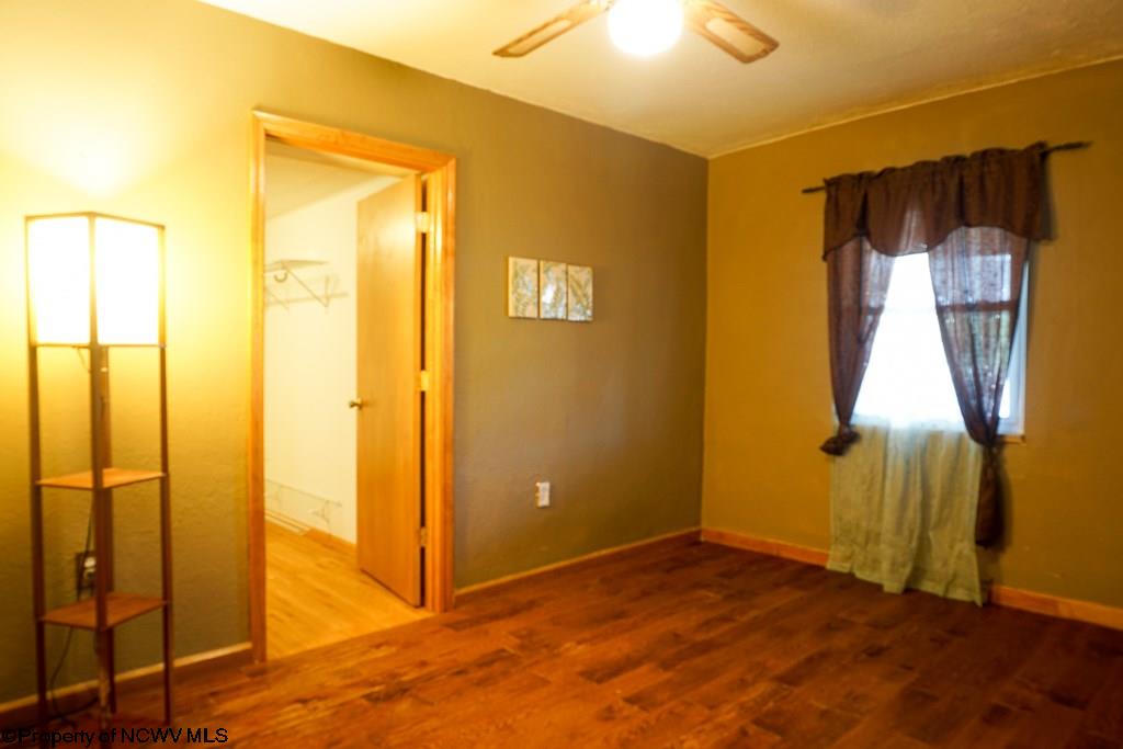 212 Holbert Road Fairmont, WV 26554 - Photo 8 of 20 Gallery Image 8