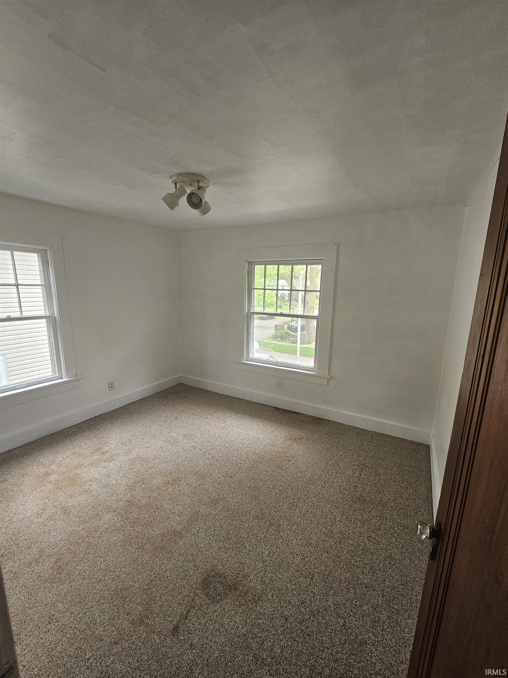 3515 Webster Street Fort Wayne, IN 46807 - Photo 10 of 27