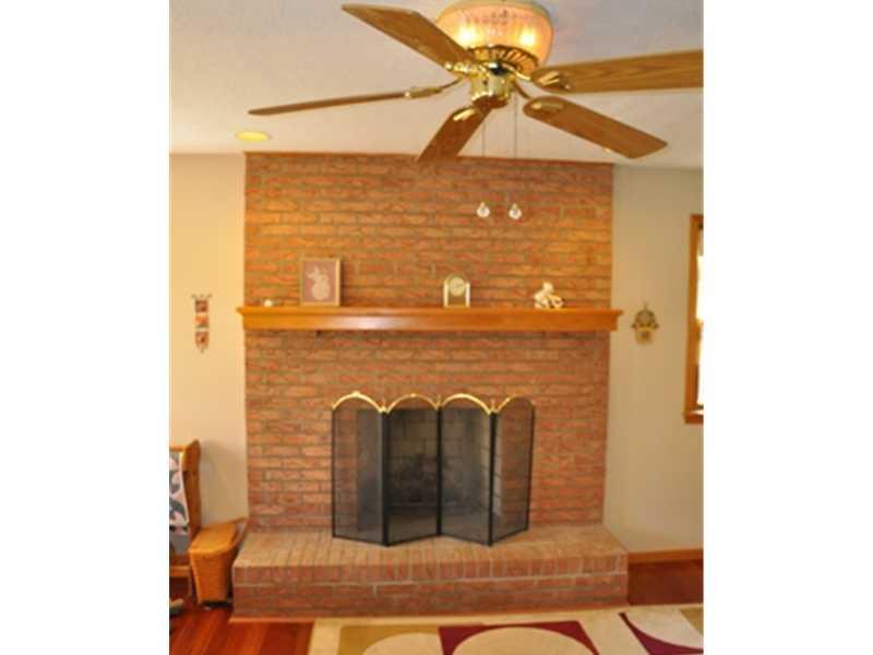 750 Field Club Road Pittsburgh, PA 15238 - Photo 8 of 25 Family Room. Fireplace is the focal point of the Familyroom room.