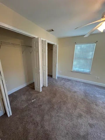 a view of empty room with window