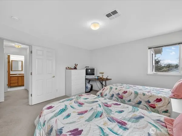 $395,000 | 5010 Festival Boulevard, Unit 2D, Bellingham, WA 98226