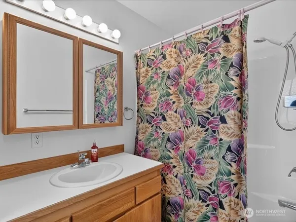 $395,000 | 5010 Festival Boulevard, Unit 2D, Bellingham, WA 98226