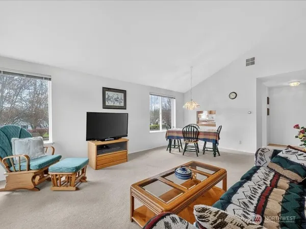 $395,000 | 5010 Festival Boulevard, Unit 2D, Bellingham, WA 98226