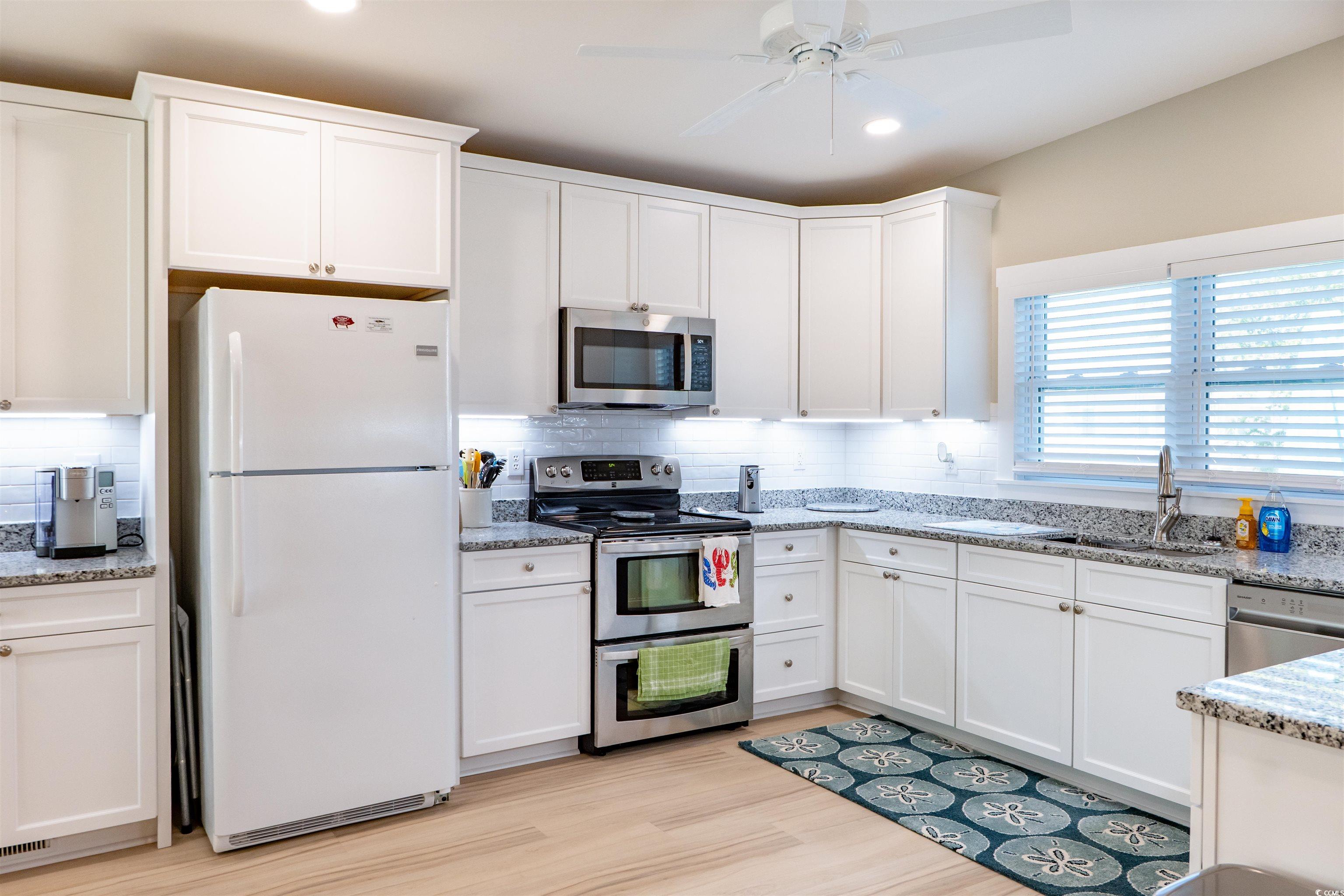 415 Sundial Drive Pawleys Island, SC 29585 - Photo 12 of 35