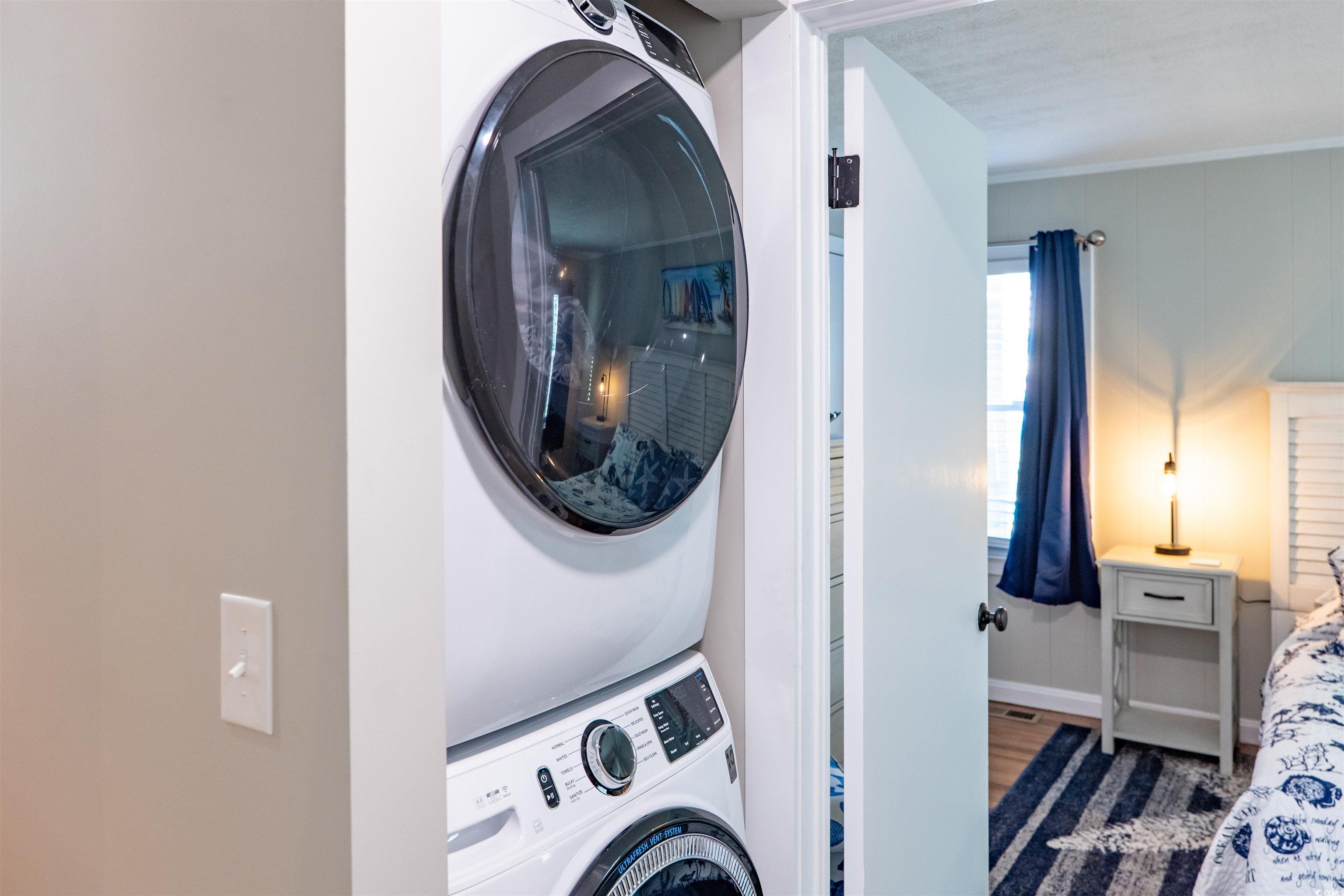 415 Sundial Drive Pawleys Island, SC 29585 - Photo 25 of 35 Full bath with a sink and a shower with curtain