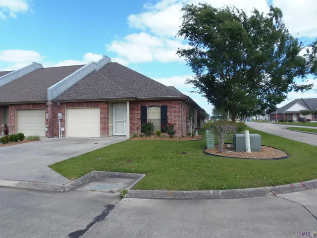 $2,000 | 201 Harkey Drive, Thibodaux, LA 70301