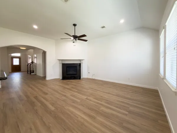 $2,800 | 2802 Ridgeglen Lane, Houston, TX 77082