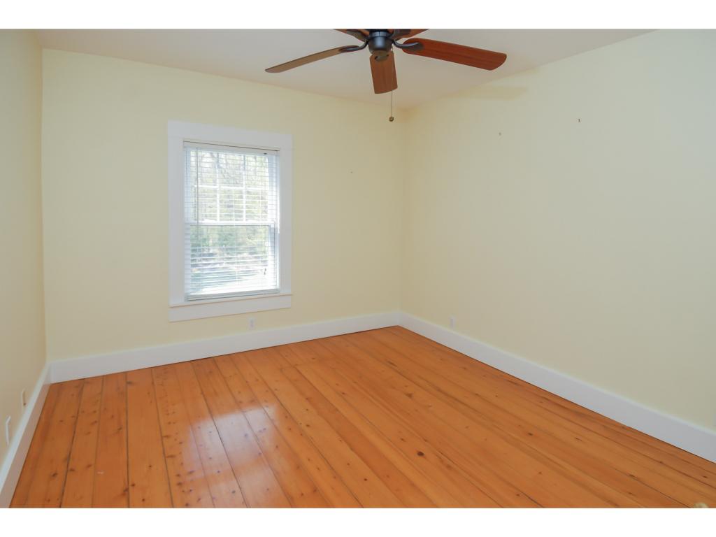 303 Beech Road Eliot, ME 03903 - Photo 19 of 35