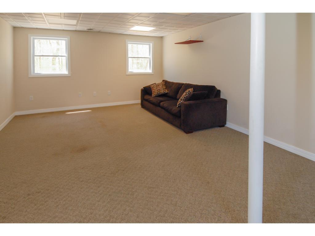 303 Beech Road Eliot, ME 03903 - Photo 28 of 35