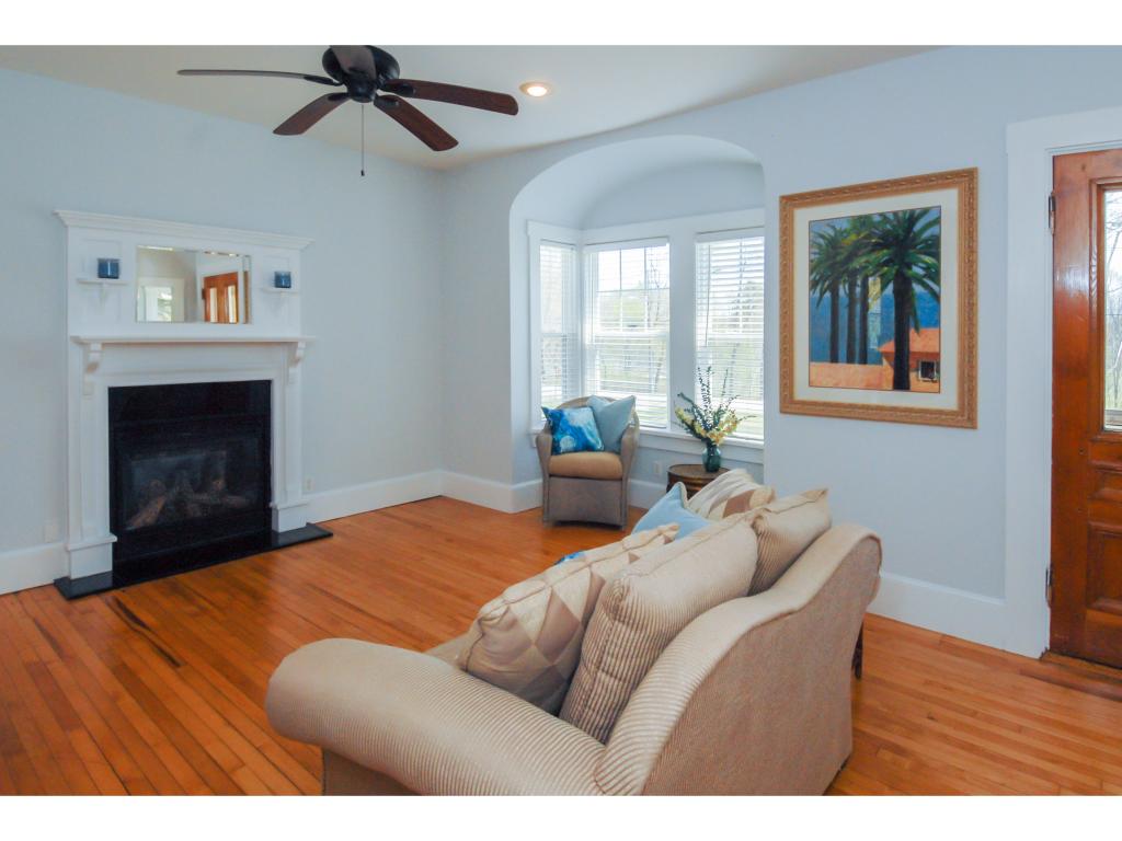 303 Beech Road Eliot, ME 03903 - Photo 5 of 35