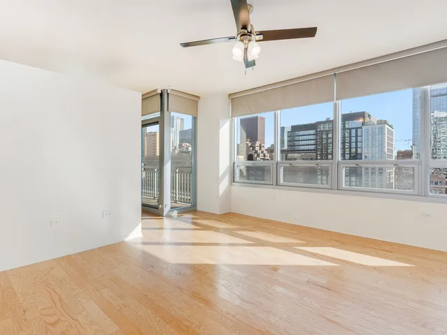 $275,000 | 701 South Wells Street, Unit 1102, Chicago, IL 60607
