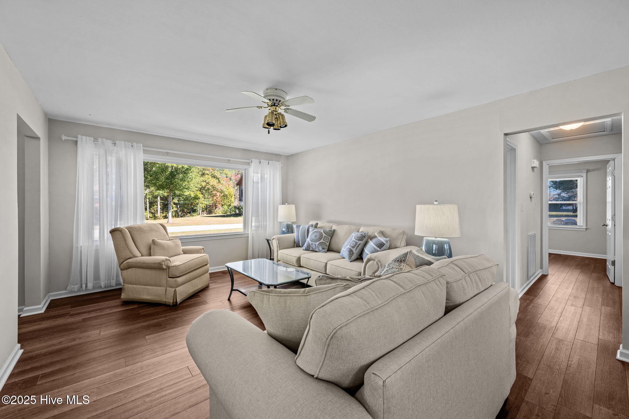 405 Pollock Street Pollocksville, NC 28573 - Photo 11 of 36 24-web-or-mls-DSC_8505