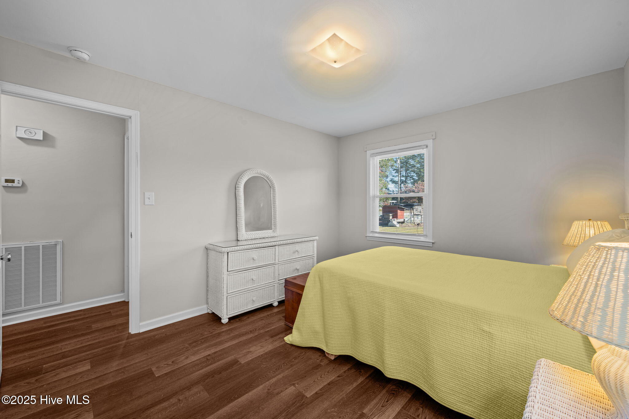 405 Pollock Street Pollocksville, NC 28573 - Photo 22 of 36 43-web-or-mls-DSC_8565