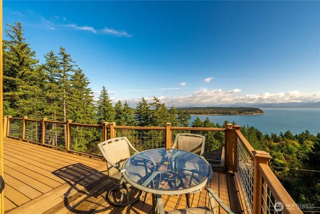 $875,000 | 3093 Mt Vista Drive, Lummi Island, WA 98262