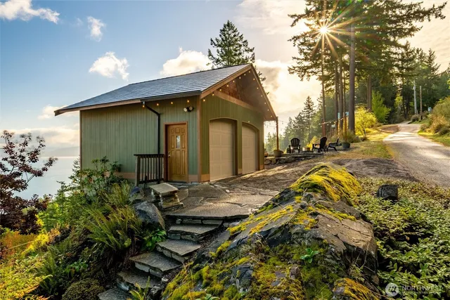 $875,000 | 3093 Mt Vista Drive, Lummi Island, WA 98262