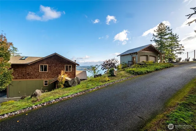 $875,000 | 3093 Mt Vista Drive, Lummi Island, WA 98262