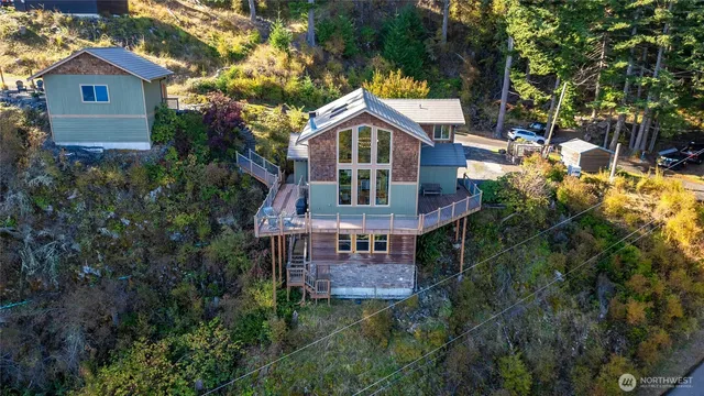 $875,000 | 3093 Mt Vista Drive, Lummi Island, WA 98262