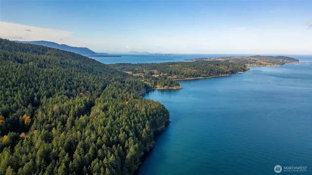 $875,000 | 3093 Mt Vista Drive, Lummi Island, WA 98262