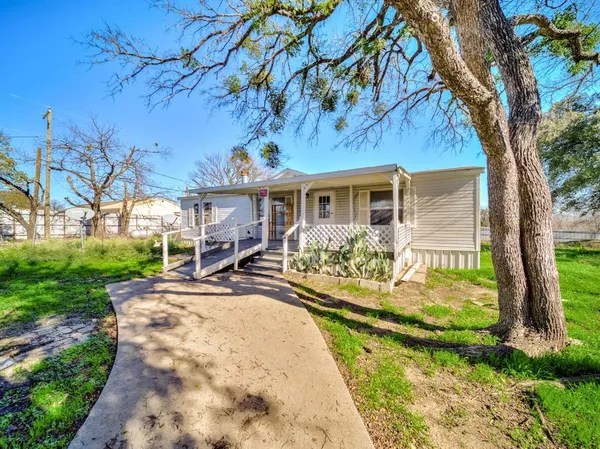 $205,000 | 7442 Cottonwood Creek Road, Fort Worth, TX 76135