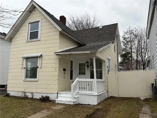 $159,900 | 31 East 7th Street, Oswego, NY 13126