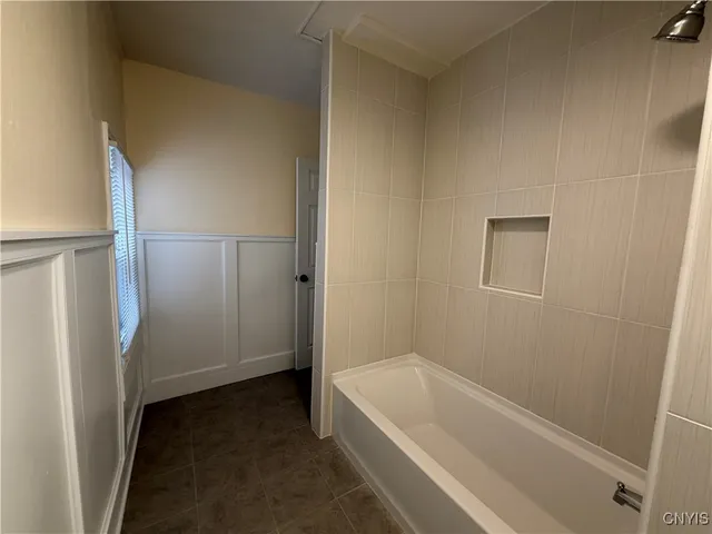 $159,900 | 31 East 7th Street, Oswego, NY 13126