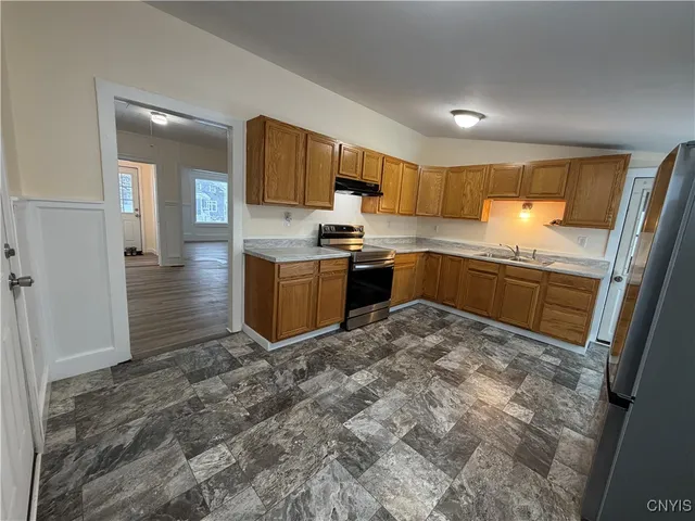 $159,900 | 31 East 7th Street, Oswego, NY 13126