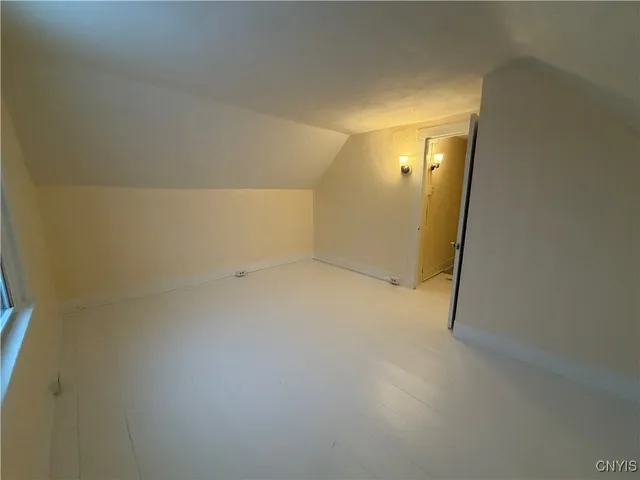 $159,900 | 31 East 7th Street, Oswego, NY 13126