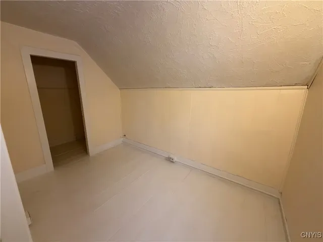 $159,900 | 31 East 7th Street, Oswego, NY 13126