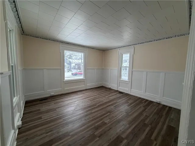 $159,900 | 31 East 7th Street, Oswego, NY 13126