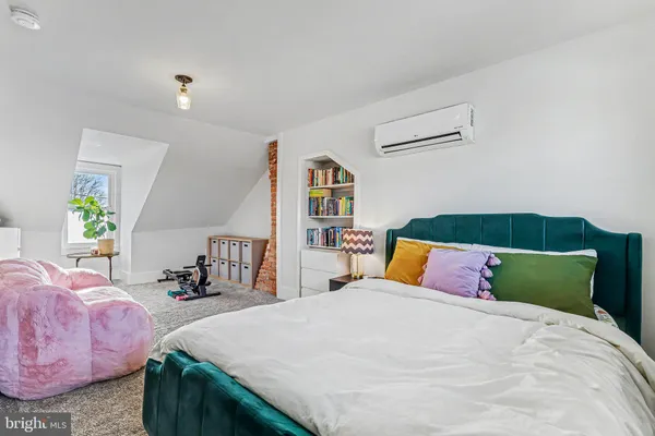 $284,900 | 240 Coral Street, Lancaster, PA 17603