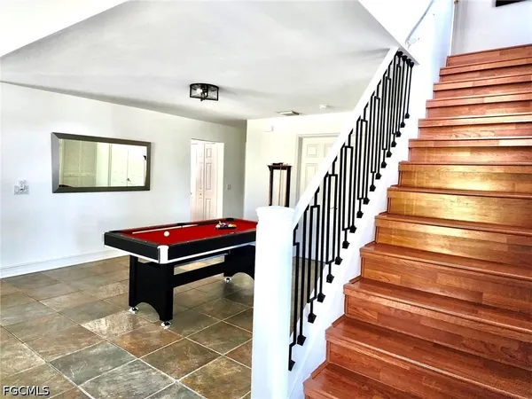 $3,000 | 740 19th Street Southwest, Naples, FL 34117