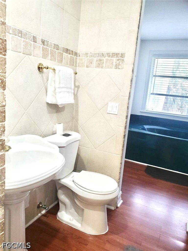 740 19th Street Southwest Naples, FL 34117 - Photo 27 of 35