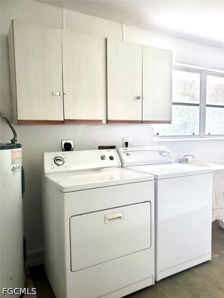 740 19th Street Southwest Naples, FL 34117 - Photo 30 of 35