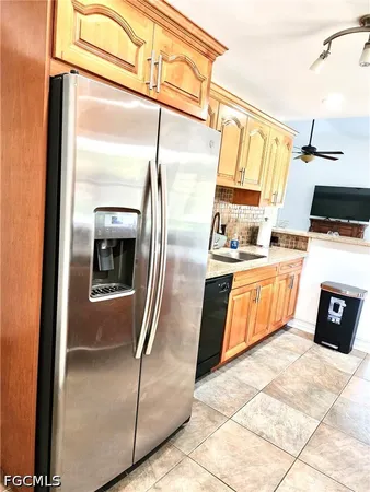 $3,000 | 740 19th Street Southwest, Naples, FL 34117