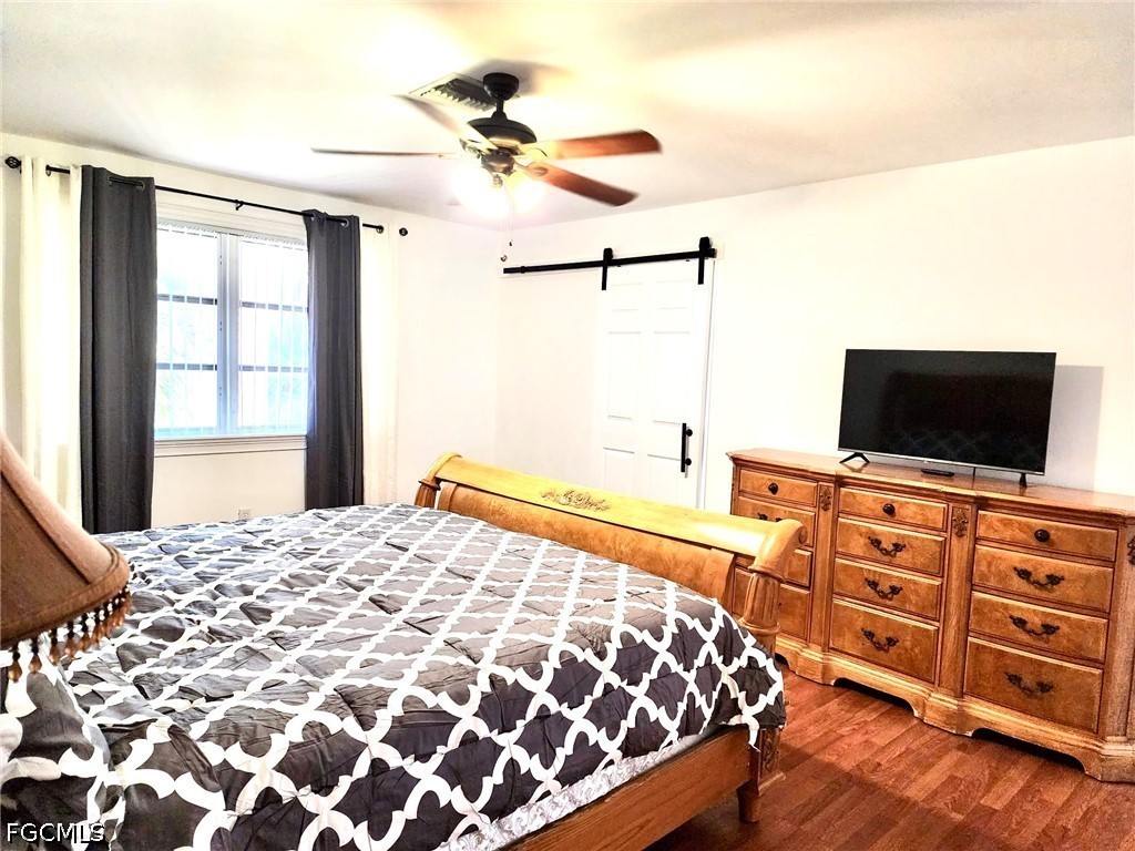 740 19th Street Southwest Naples, FL 34117 - Photo 34 of 35