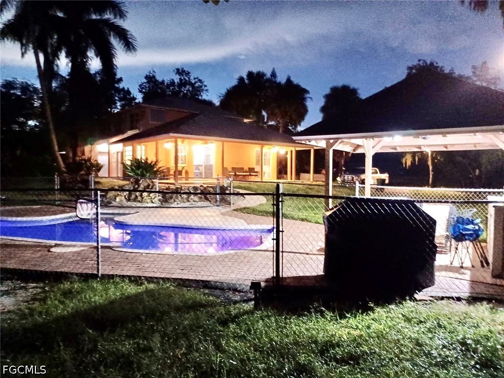 740 19th Street Southwest Naples, FL 34117 - Photo 7 of 35