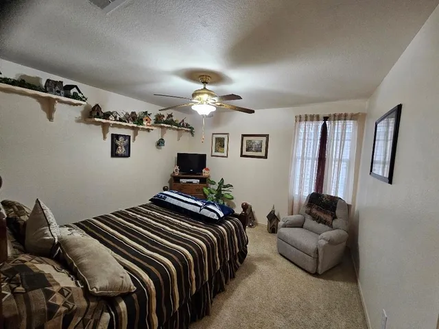 $317,500 | 1428 Erin Court, Burleson, TX 76028