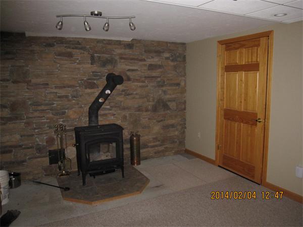 120 Dudley Road Oxford, MA 01540 - Photo 16 of 19 Gallery Image 16