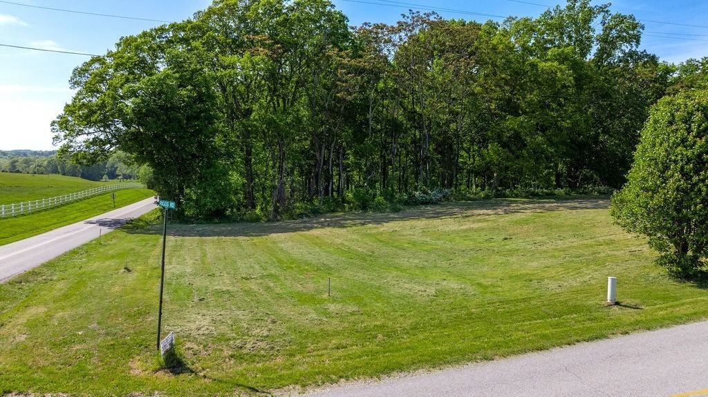 101 Riggs Road Portland, TN 37148 - Photo 2 of 8 Gallery Image 2