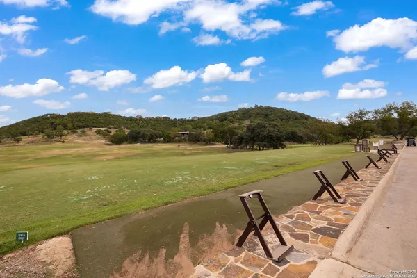 $2,250 | 20 Tapatio Drive East, Unit 205, Boerne, TX 78006