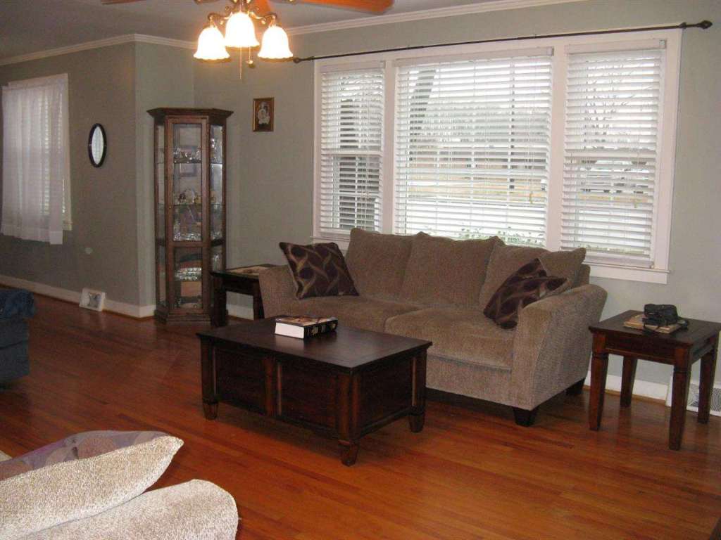 707 Whitehall Road Anderson, SC 29625 - Photo 2 of 14 Gallery Image 2
